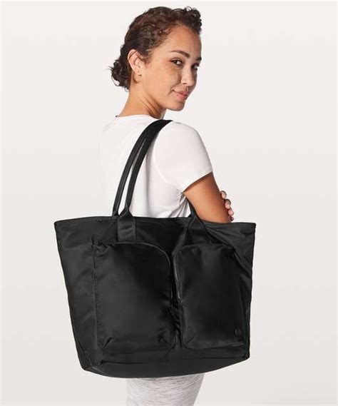 city adventurer tote bag 27l dupe|City Adventurer Tote Bag 27L .